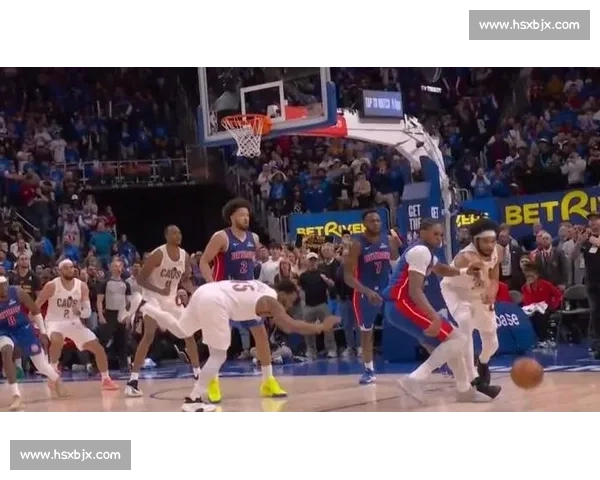 NBA季后赛争议判罚：关键瞬间回放与解析